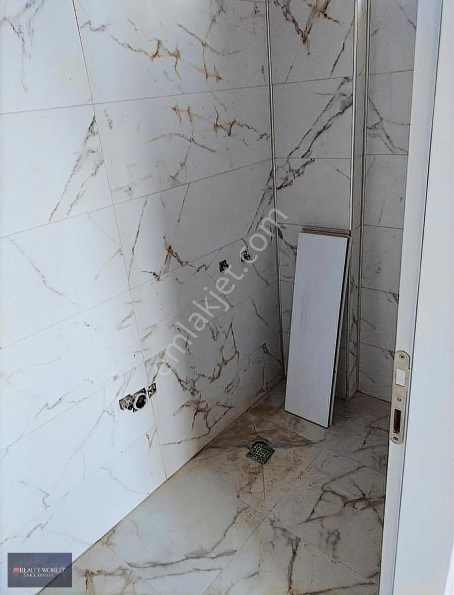 Döşemealtı Yeniköy 2+1 Ebeveyn Banyolu Satılık Daire - Görsel 2