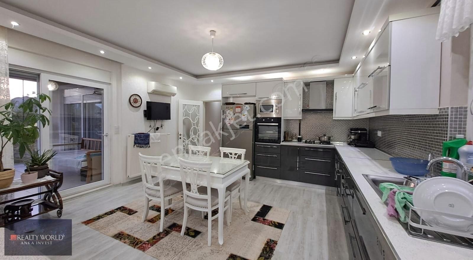 Harika Konum'da Döşemealtı Yeşilbayırda 4+1 Müstakil Villa - Görsel 14