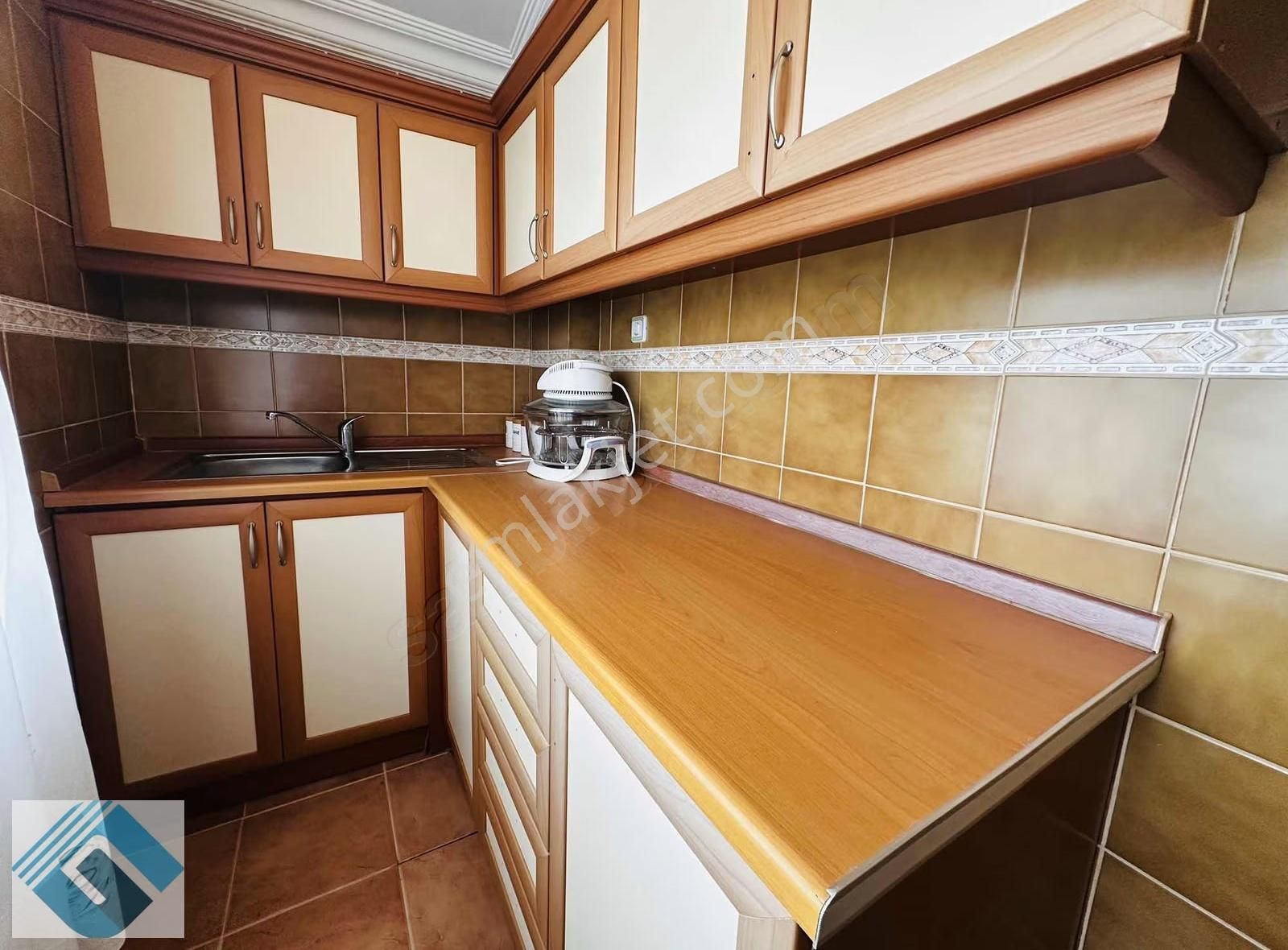 Büyükçekmece Kamiloba Da Köşe Başı Müstakil Ful Mobilyalı Villa - Görsel 26