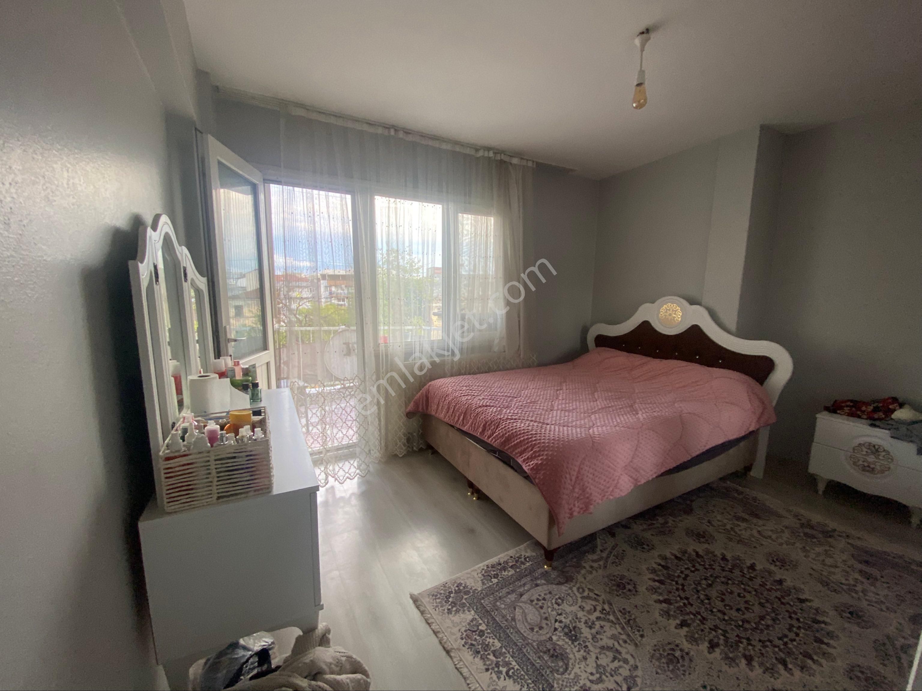 Hisar Merkezde Atatürk Meydanı’na Yakın 140 Metre² Satılık Daire - Görsel 4