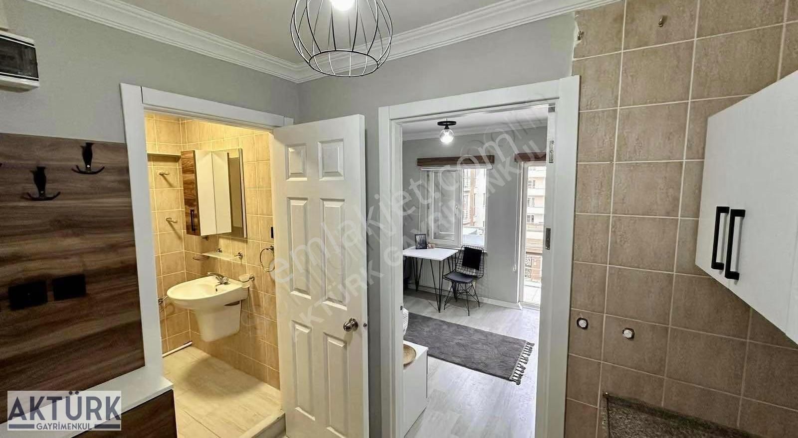 Aktürk Gayrimenkul'den Merkezi Konumlu Satılık Fırsat Daireler - Görsel 7