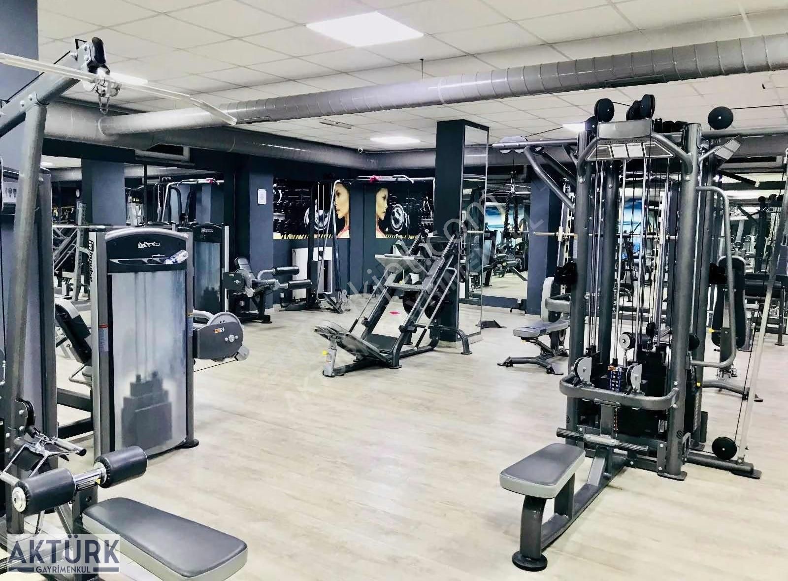 Aktürk Gayrimenkul'den Havuzlu Sitede Arakat Fulleşyalı1+1 Daire - Görsel 7