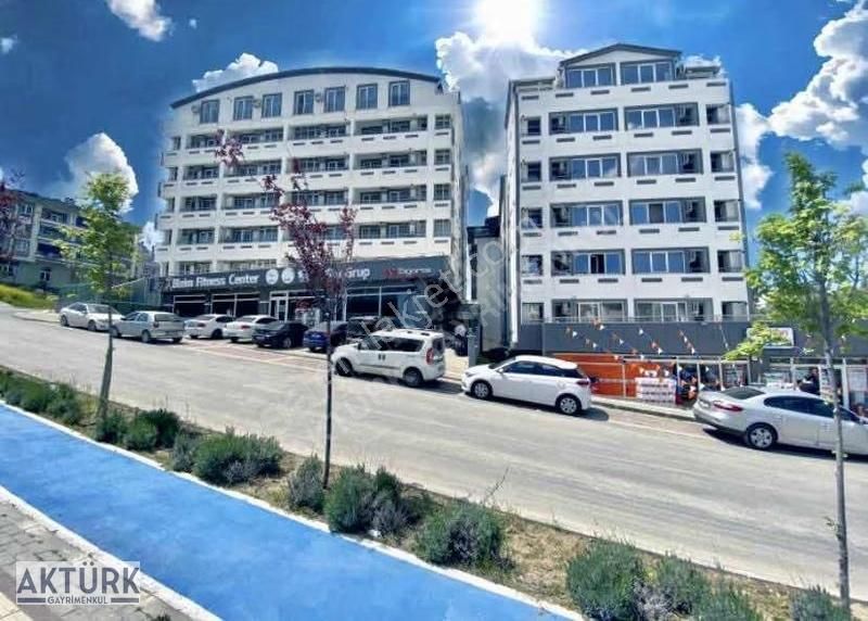 Aktürk Gayrimenkul'den Havuzlu Sitede Arakat Fulleşyalı1+1 Daire - Görsel 9