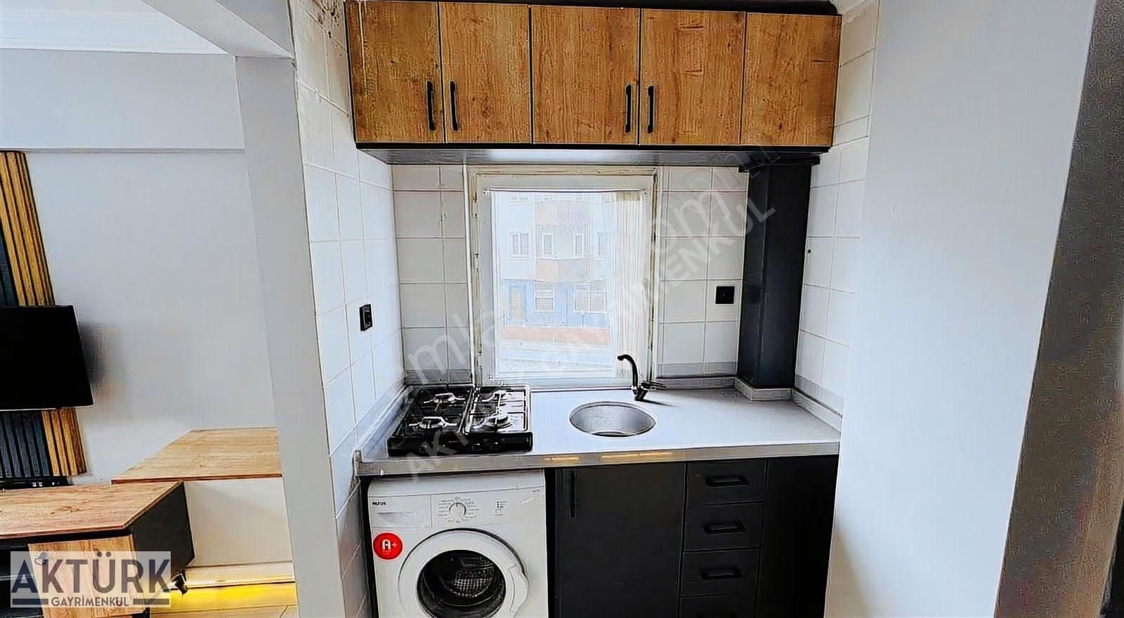 Aktürk Gayrimenkul'den Merkezi Konumda Satılık 1+1 Fırsat Daire - Görsel 28