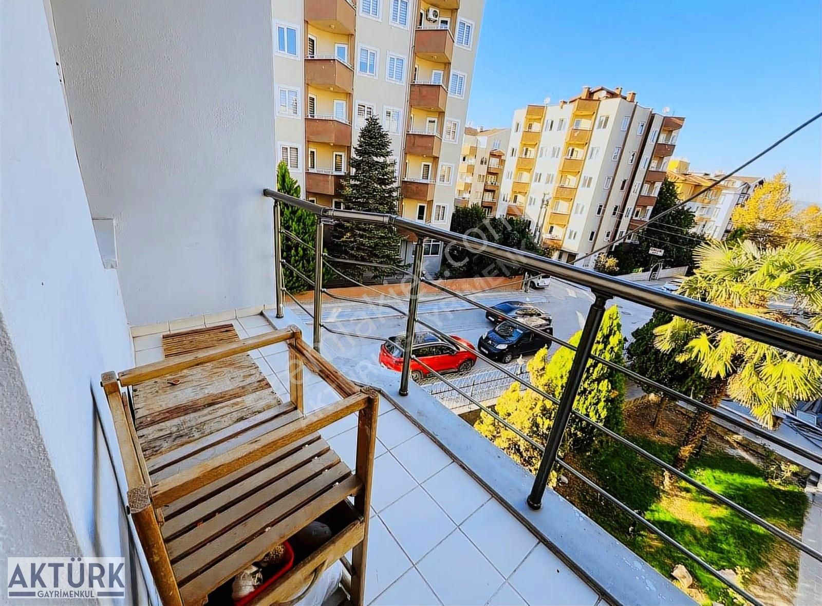 Aktürk Gayrimenkul'den Merkezi Konumda Satılık 1+1 Fırsat Daire - Görsel 23