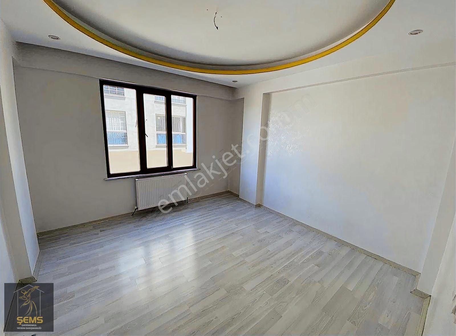 Ali Ulvi Kurucu Tramvay Yakını Ultra Geniş 4+1 Siteiçi 3 Cepheli - Görsel 18