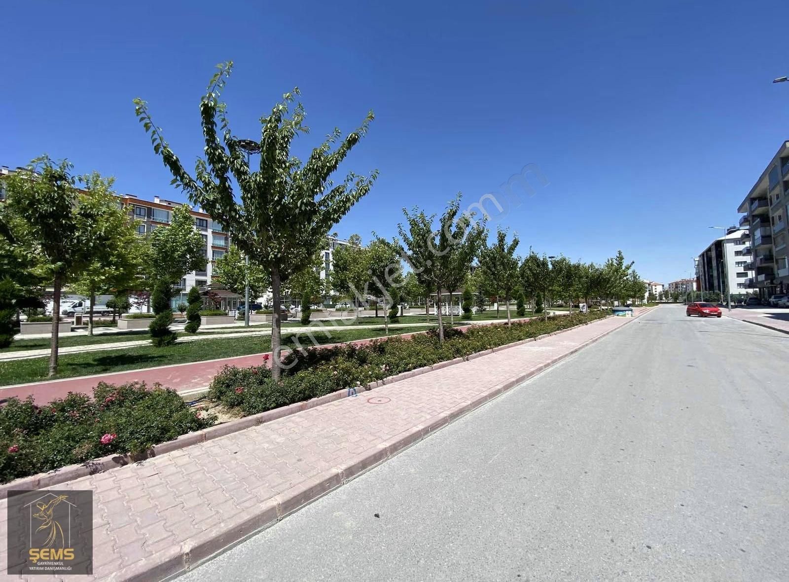 Ali Ulvi Kurucu Tramvay Yakını Ultra Geniş 4+1 Siteiçi 3 Cepheli - Görsel 6