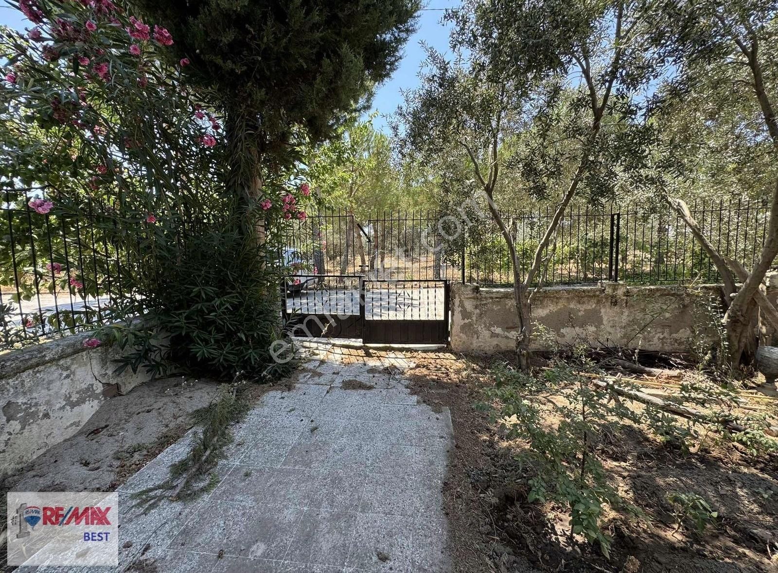 16 Remax Best'ten Dikili Salihler'de 3+1 Villa - Görsel 9