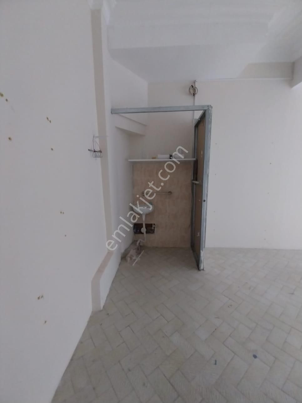 Kocaeli Gölcük Merkez Mahallesi Satılık 25 M² Dükkan Ofis - Görsel 5
