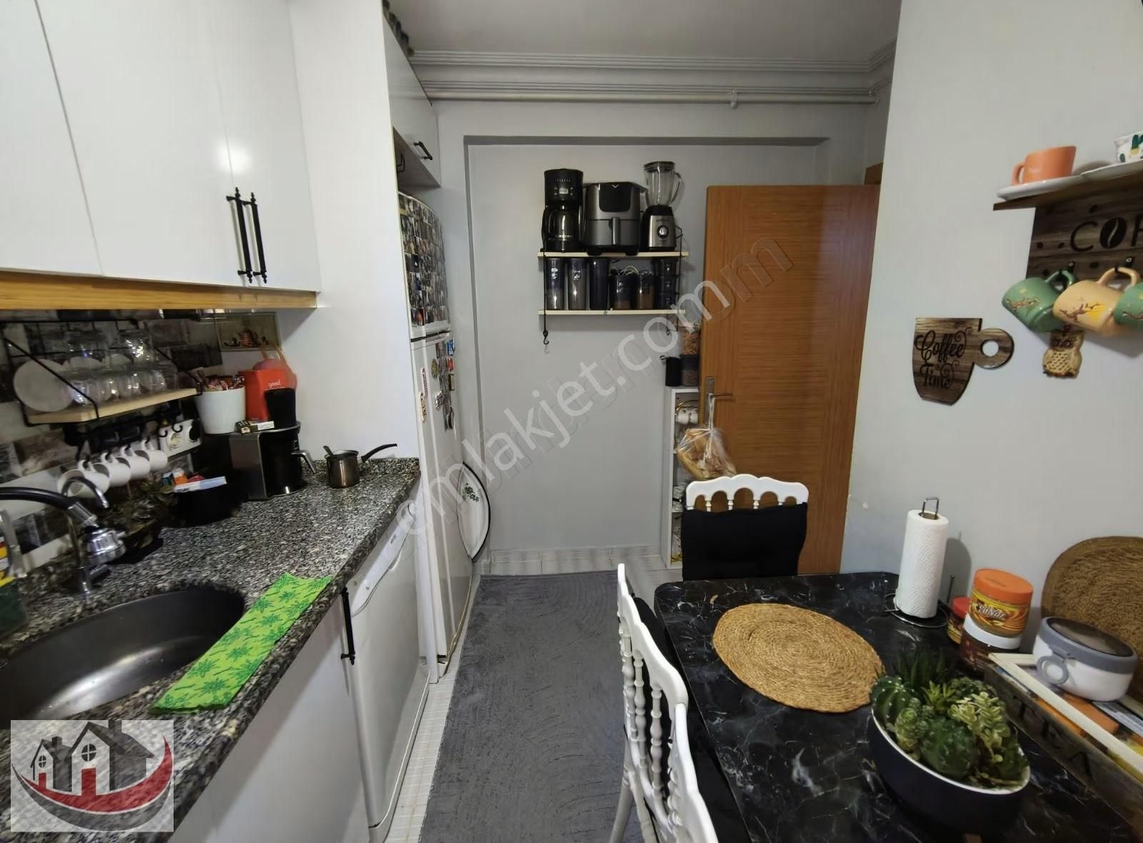 Güneyden Metroya 10 Dakika Yürüme 2+1.85m2 Ayrı Mutfaklı Daire - Görsel 10