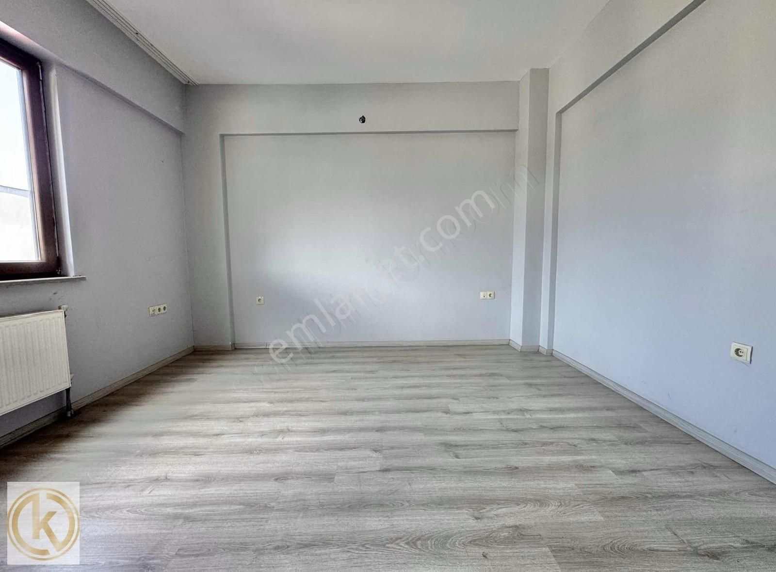 Kaymak Emlak Erenler'de 3+1 170m2 Kiralk Bahçeli Müstakil Dublex - Görsel 25