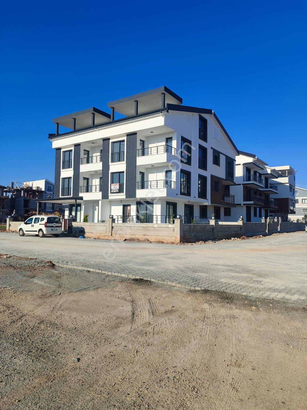 Didim' Efeler Mahallesinde Satılık 3+1 Sıfır Yapılmış Öncepe Denize Yakın Dubleks Daire Satıyoruz