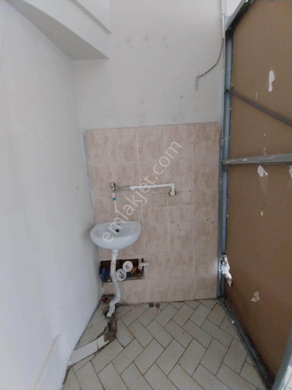 Kocaeli Gölcük Merkez Mahallesi Kiralık 25 M² Dükkan Ofis - Görsel 9