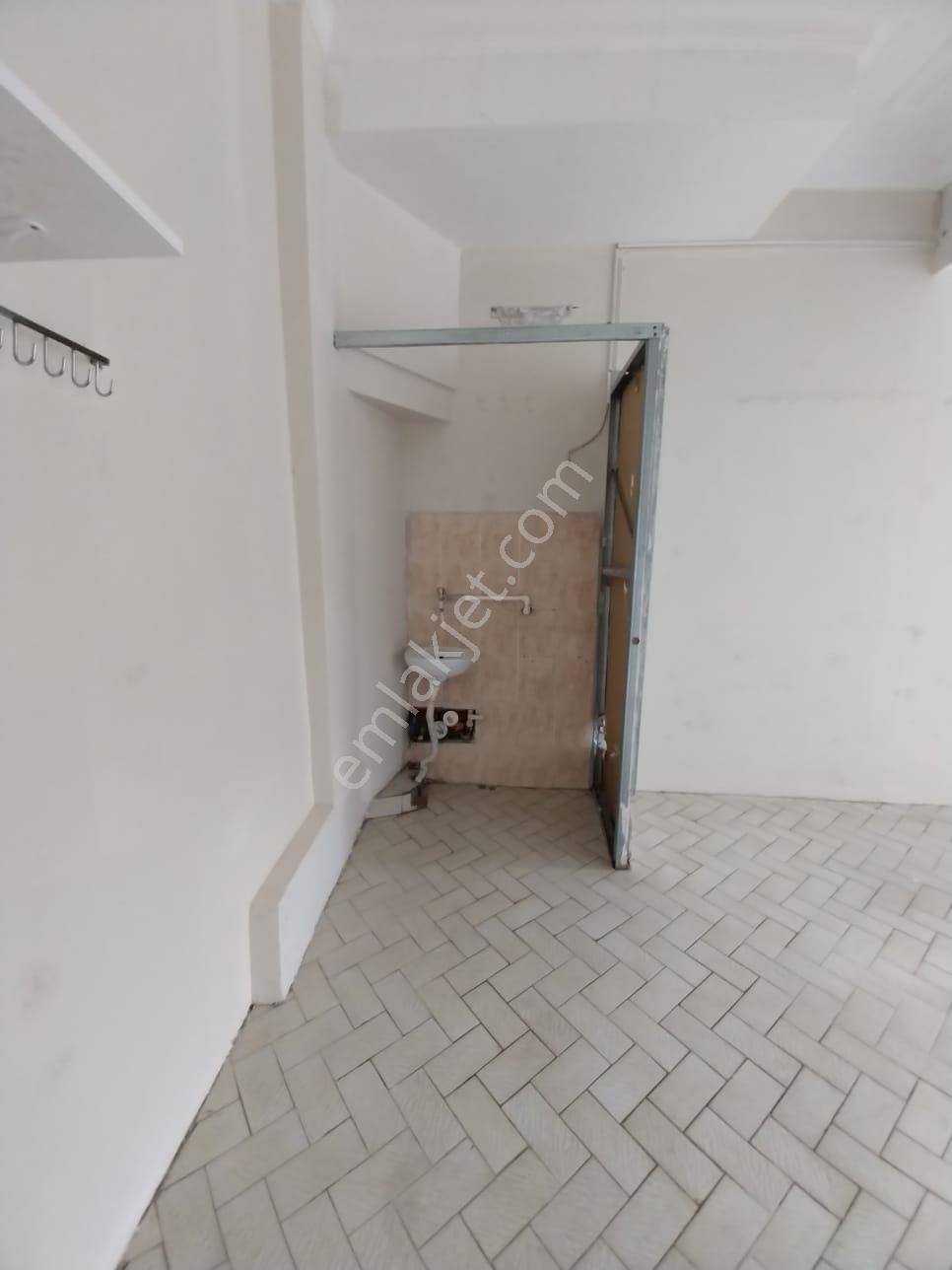 Kocaeli Gölcük Merkez Mahallesi Kiralık 25 M² Dükkan Ofis - Görsel 10