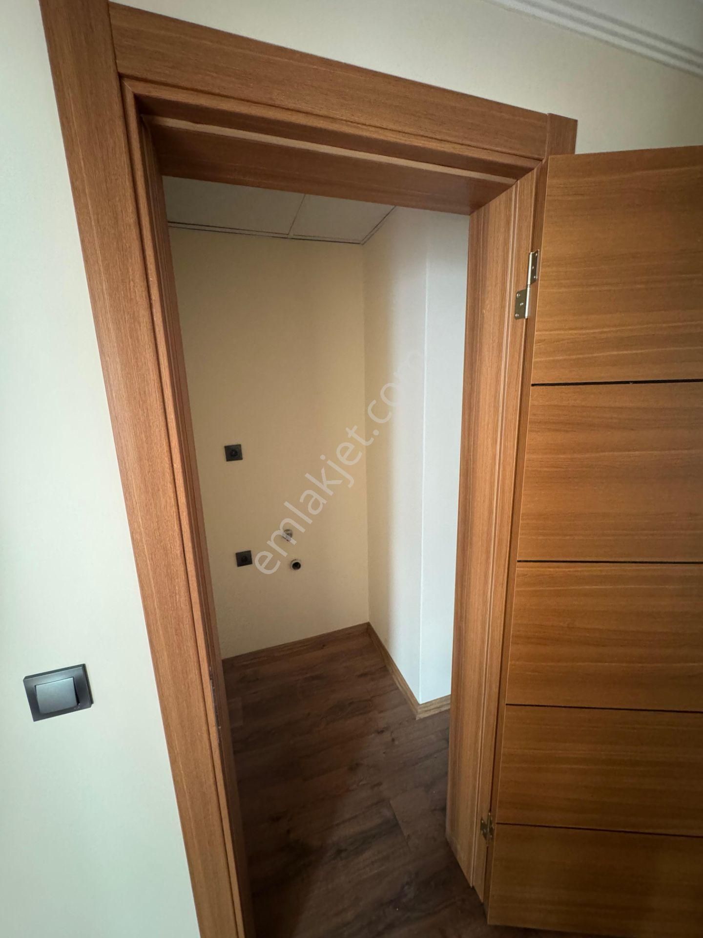 2+1 Ara Kat Yeni Daire (oturuma Hazır) - Görsel 17