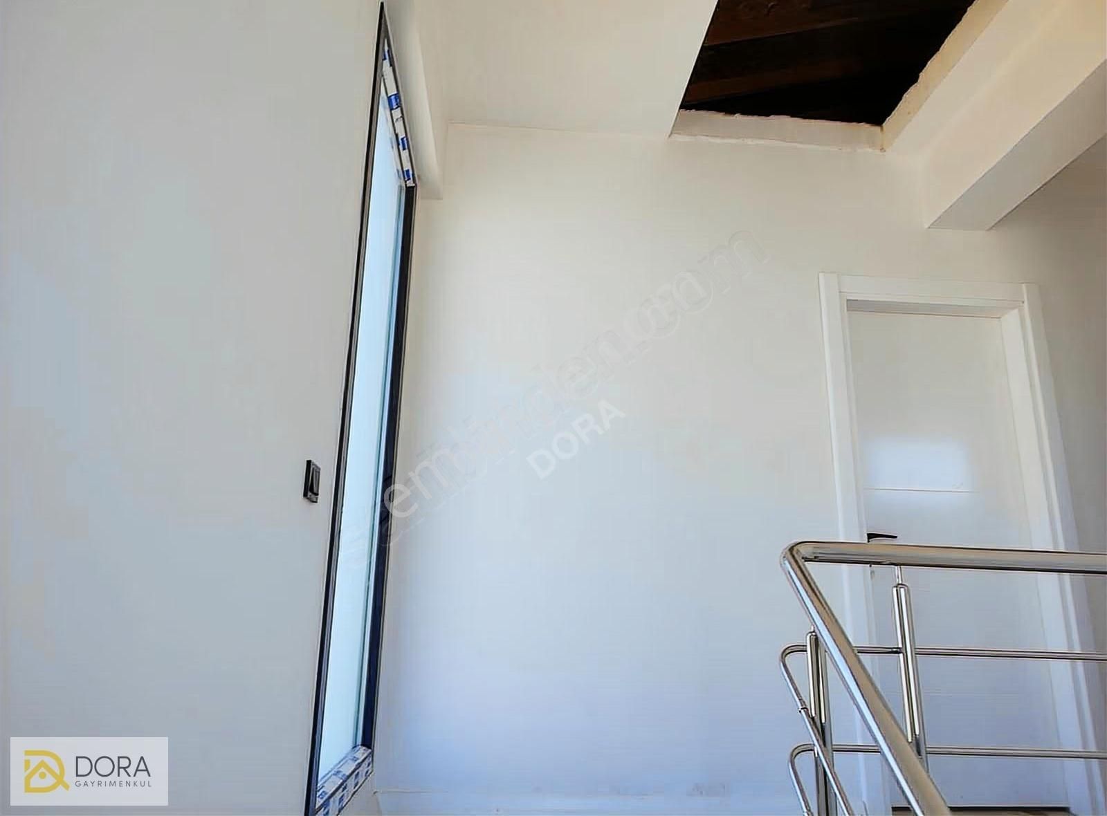 Urla Torosan'da Satılık Sıfır 3+1 Müstakil Bahçeli Villa - Görsel 3