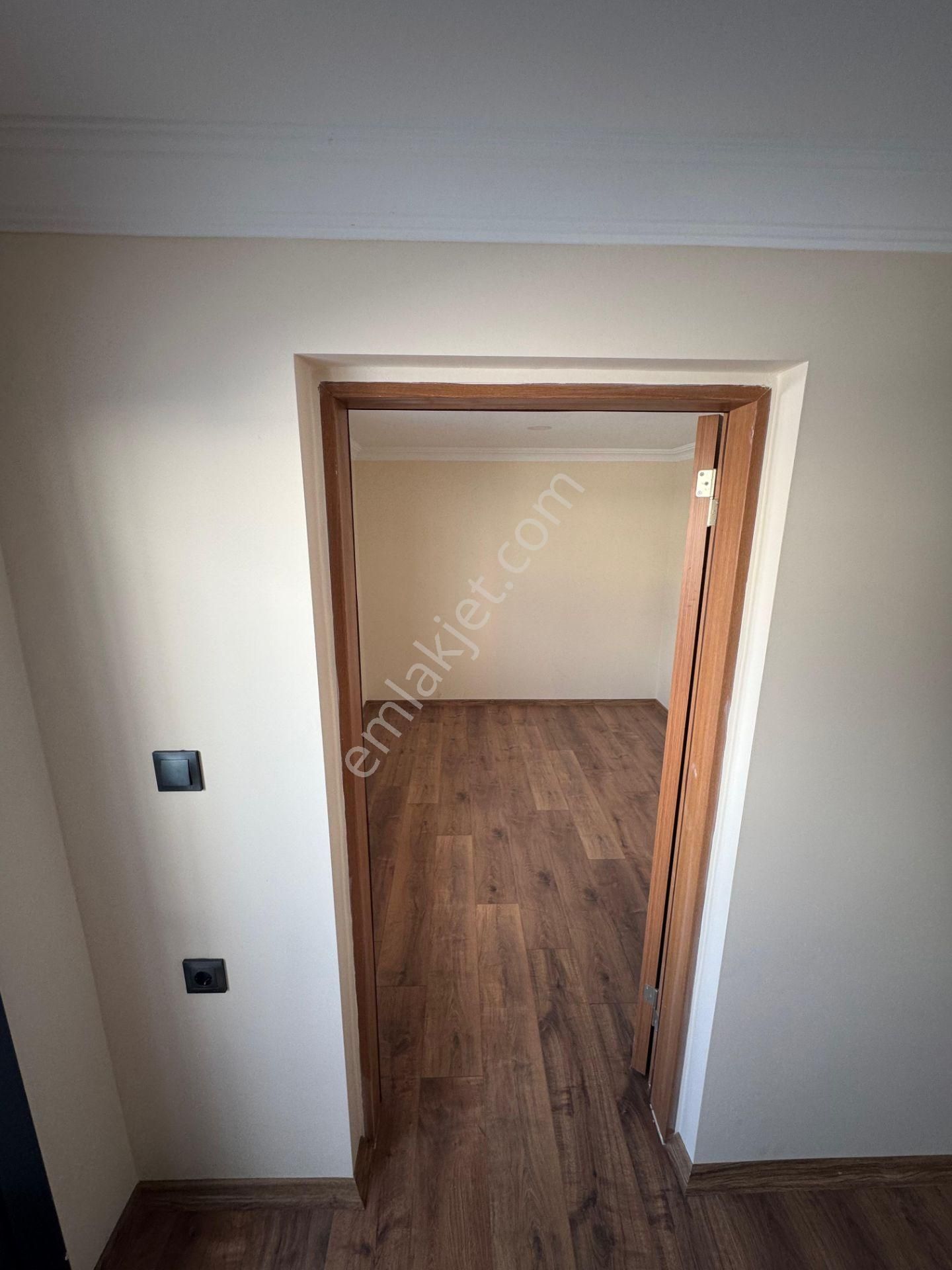 4+1 Oturuma Hazır Yeni Daire - Görsel 4