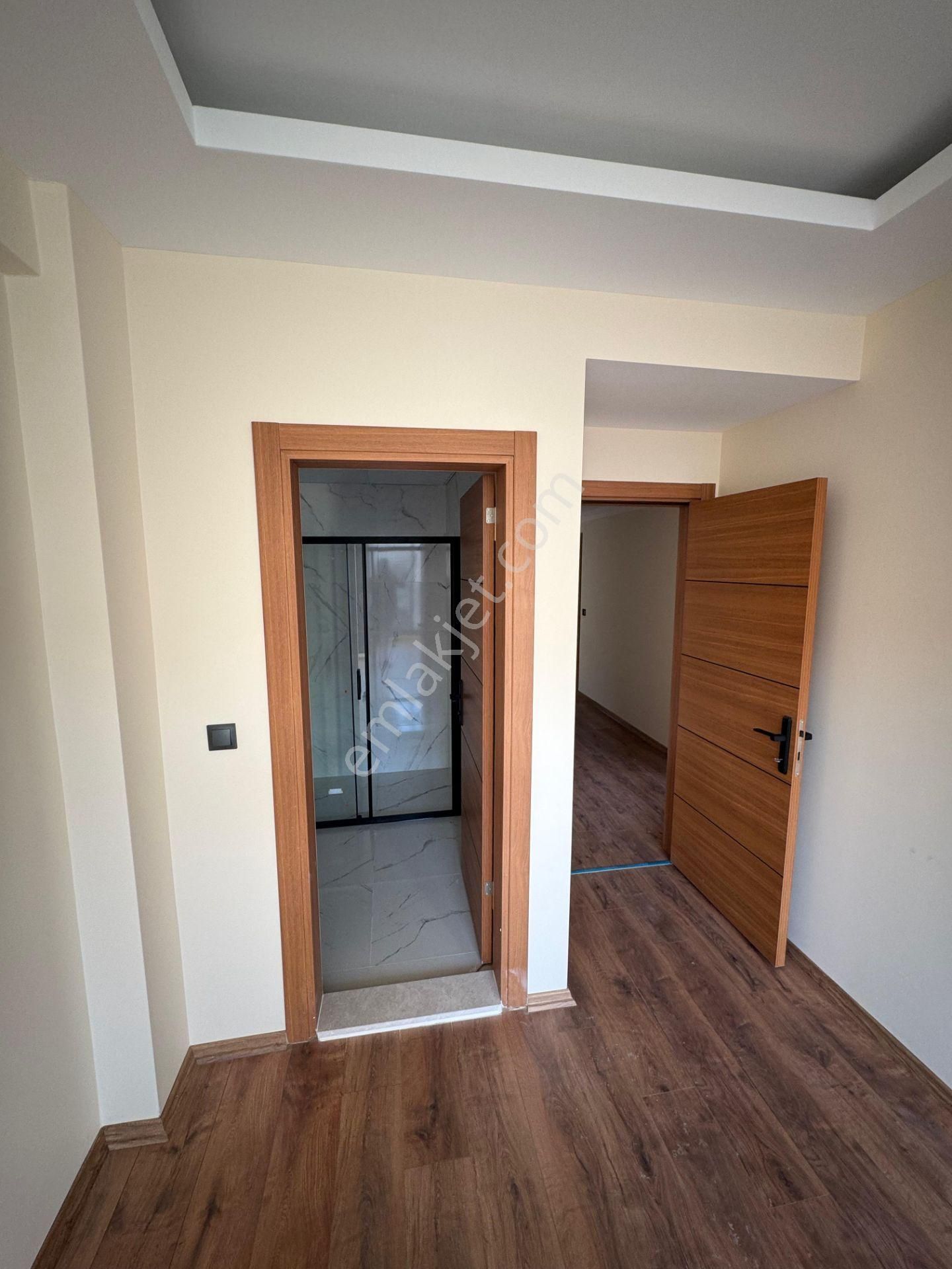 4+1 Oturuma Hazır Yeni Daire - Görsel 11