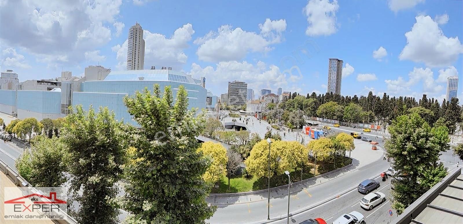 Cevahir Avm Yanı, Yangın Merdivenli Hukukçular Sitesi'nde 150m2