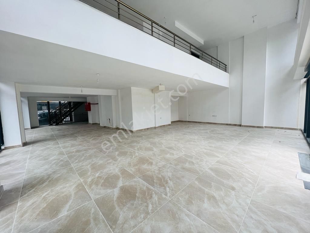 Ali Çetinkaya Caddesinde 240 M² 3 Katlı Köşe Dükkan - Görsel 5