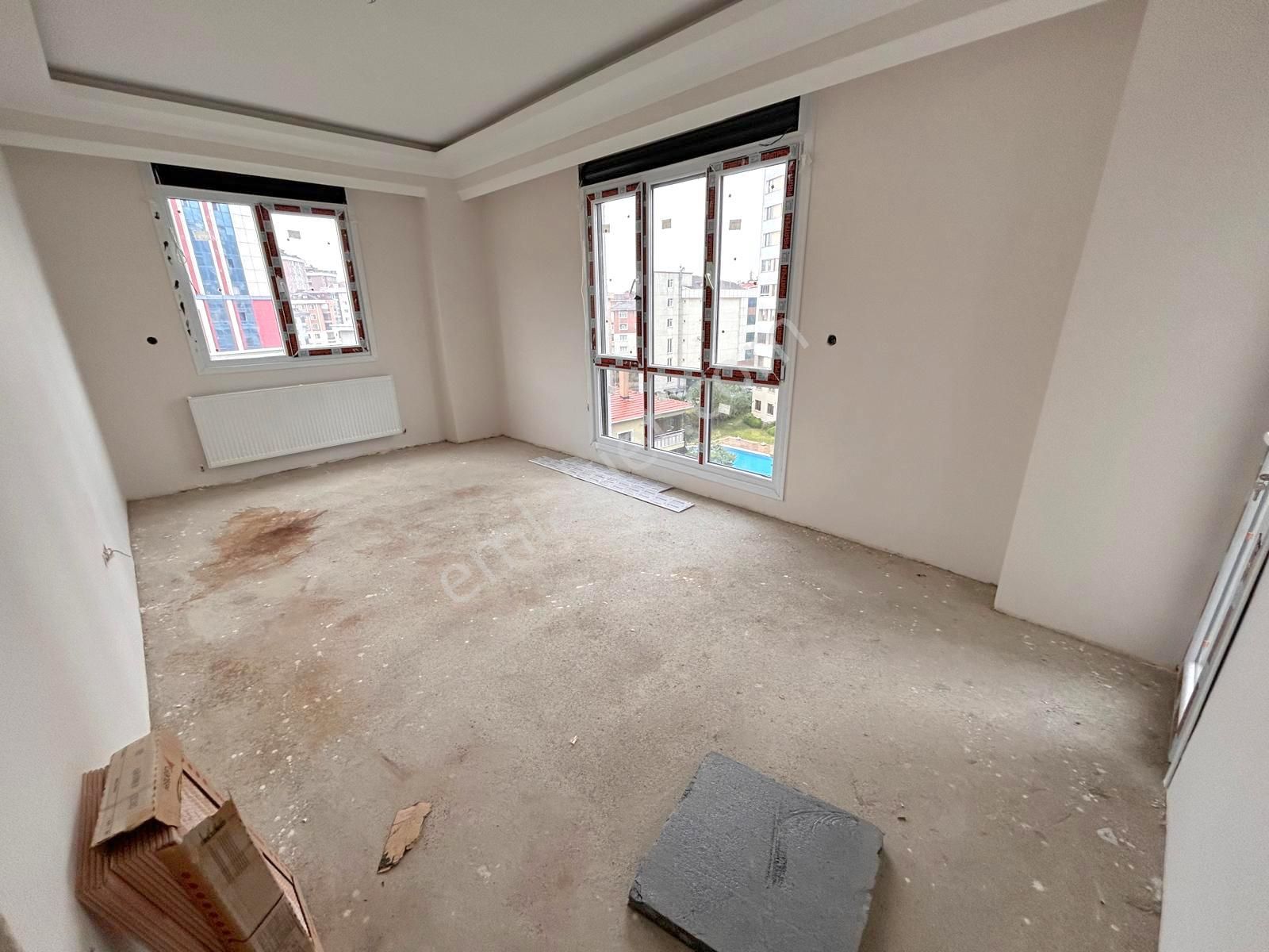 Emlak Dünyasından Maltepe Zümrütevlerde Kapalı Otoparklı 2+1 - Görsel 9