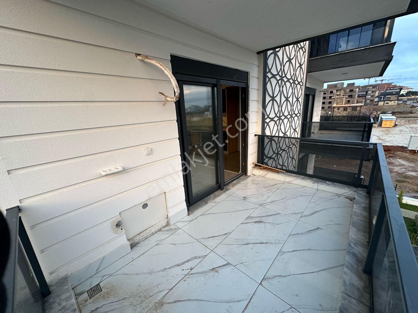 Altıntaş Mah.yatırımlık Havuzlu İskanlı 2+1 - Görsel 11