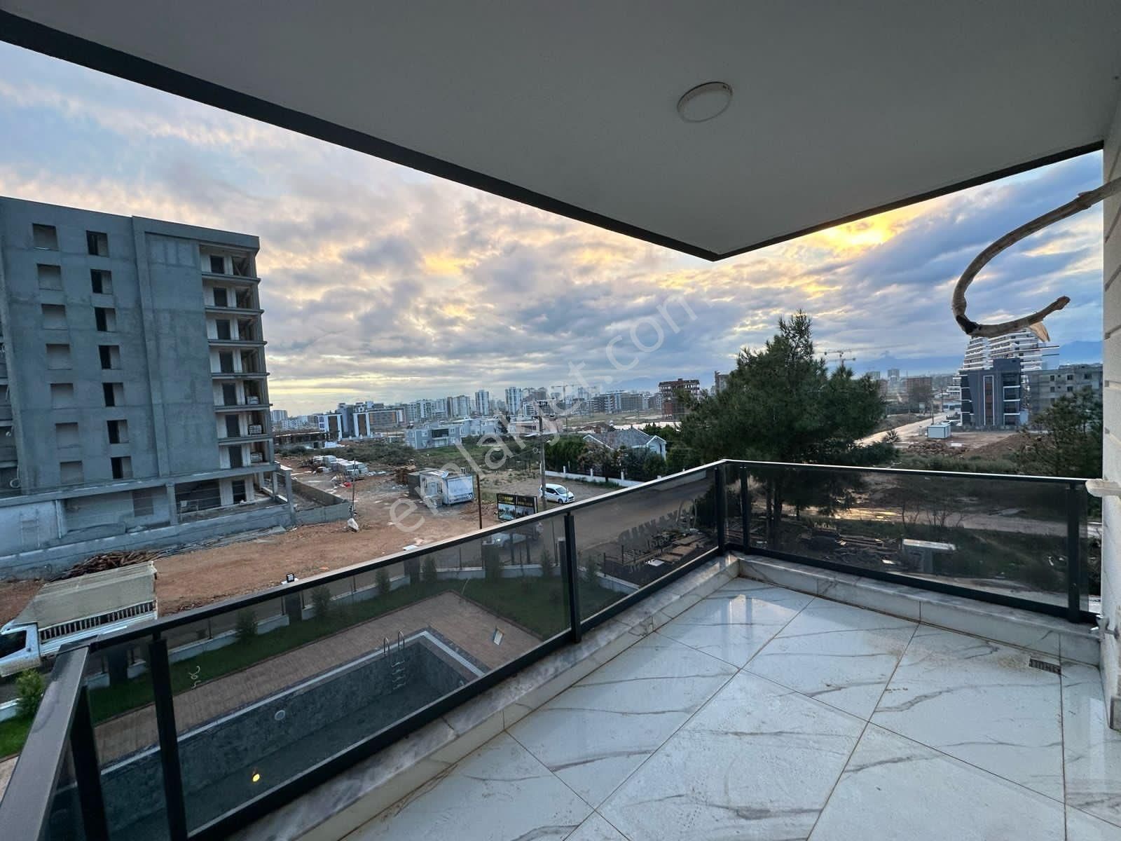 Altıntaş Mah.yatırımlık Havuzlu İskanlı 2+1 - Görsel 12