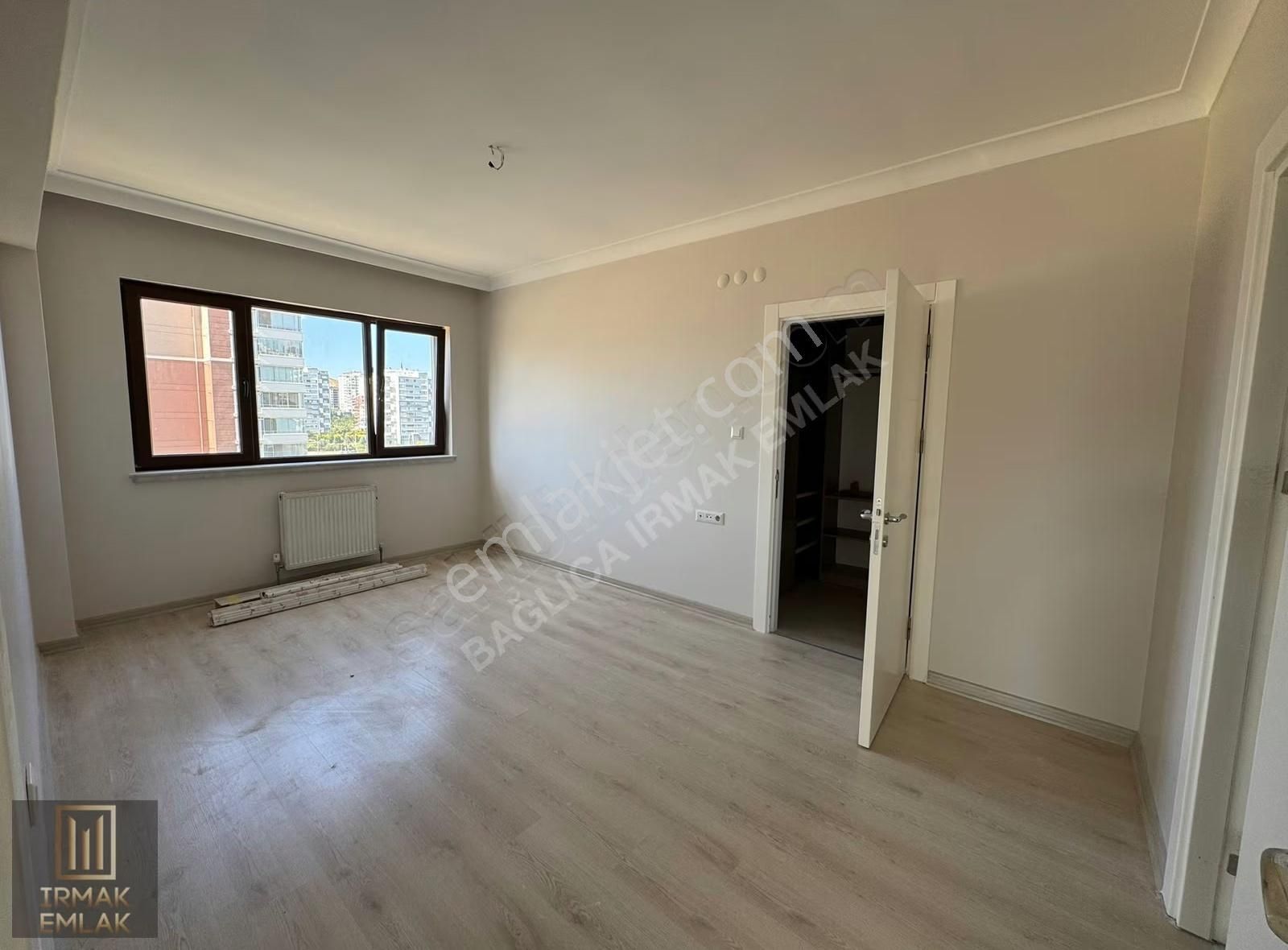 Bağlıca Kayra Park Konutları Kiralık Ara Katta 4+1 Daire - Görsel 28