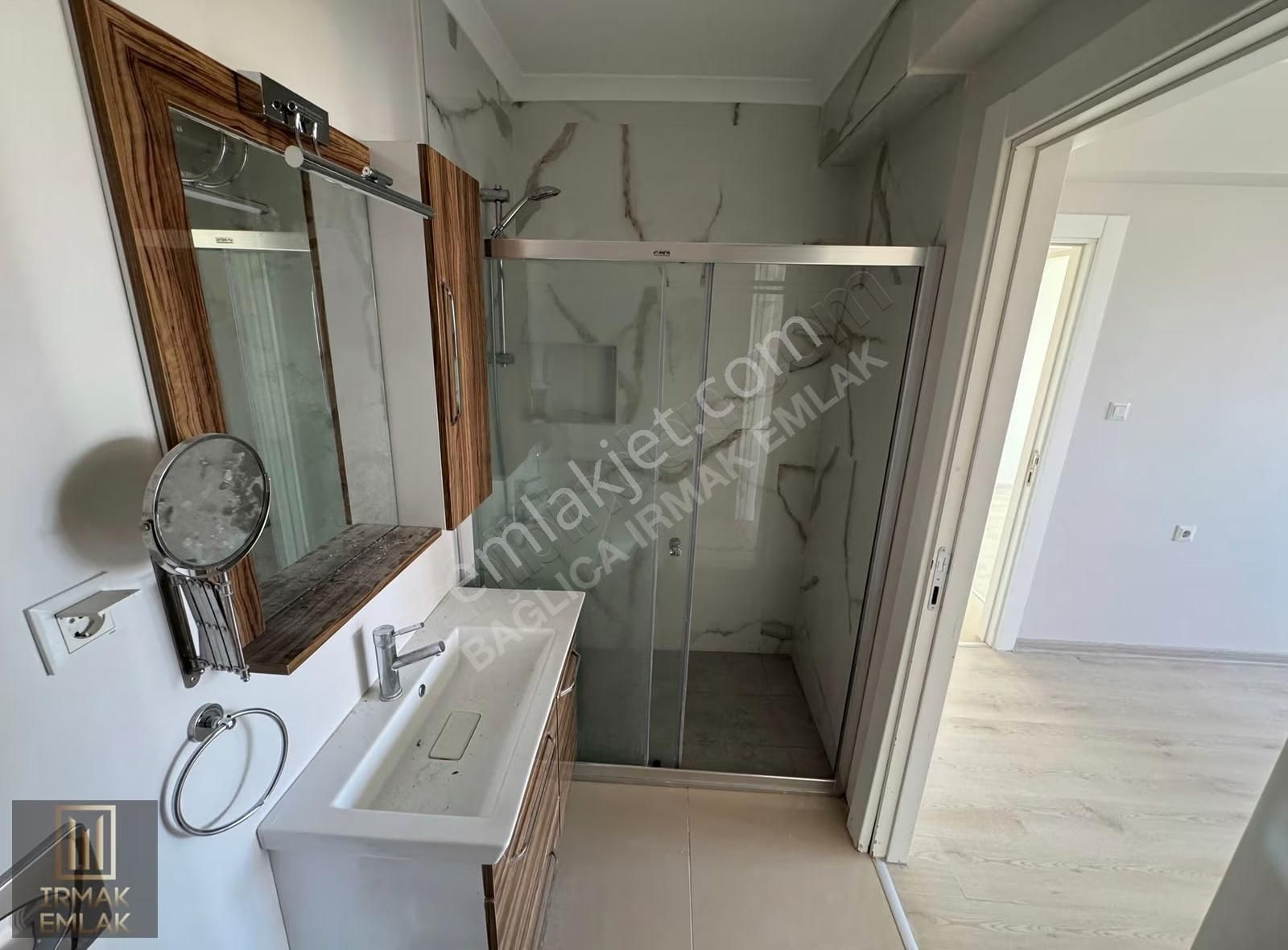 Bağlıca Kayra Park Konutları Kiralık Ara Katta 4+1 Daire - Görsel 26