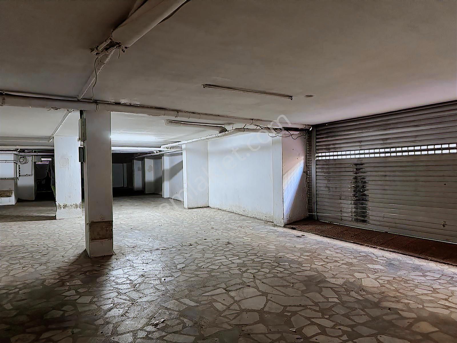 Bahçelievler Kıbrıs Parkı Yanı K.otoparklı 4+1 Asansörlü Dublex - Görsel 6