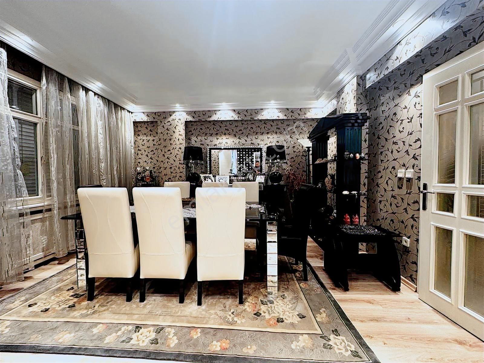 Bahçelievler Kıbrıs Parkı Yanı K.otoparklı 4+1 Asansörlü Dublex - Görsel 10