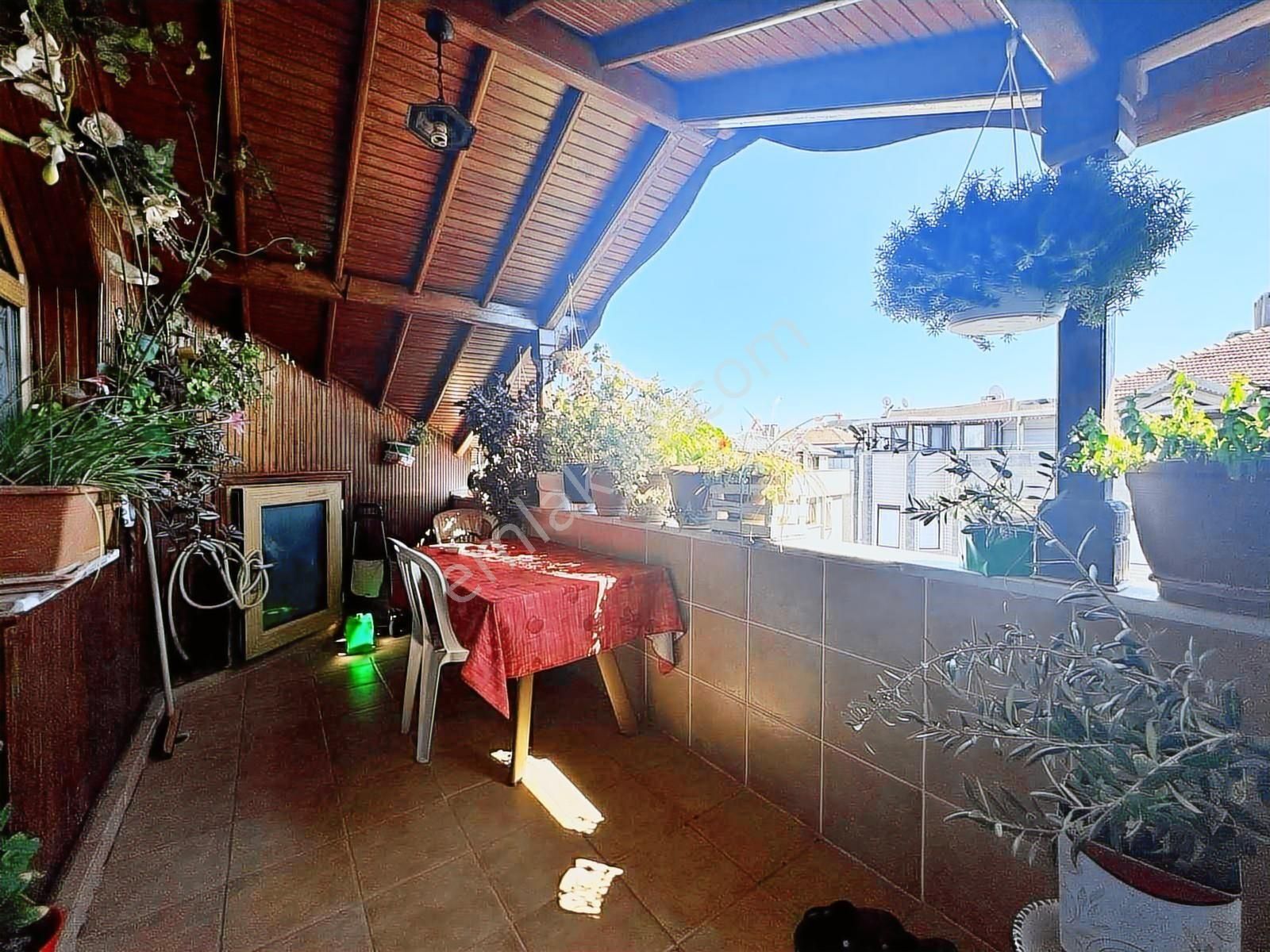 Bahçelievler Kıbrıs Parkı Yanı K.otoparklı 4+1 Asansörlü Dublex - Görsel 18