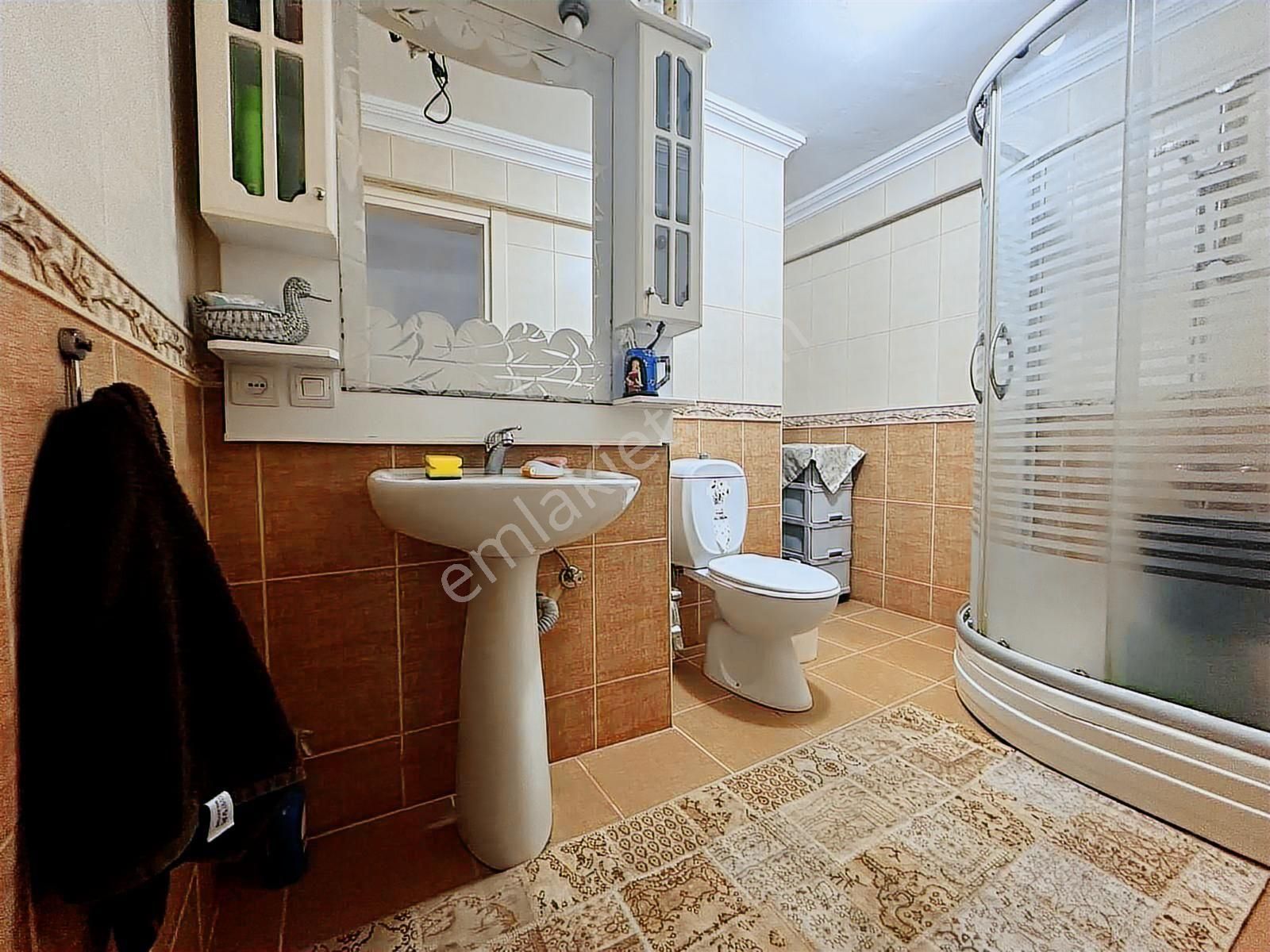 Bahçelievler Kıbrıs Parkı Yanı K.otoparklı 4+1 Asansörlü Dublex - Görsel 20