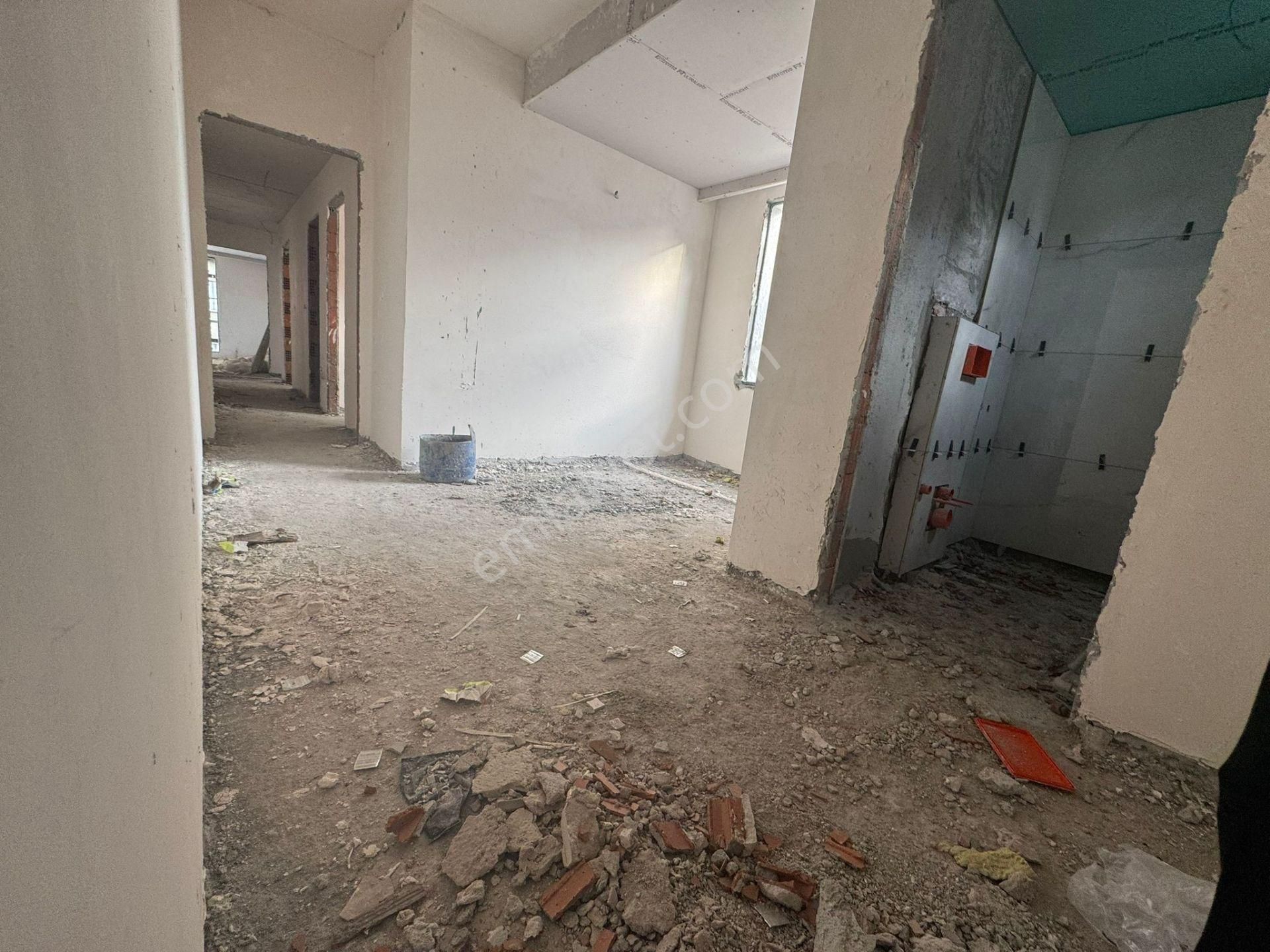 Esen Emlak'tan Zuhuratbaba Da, 3+1 Lüks Daire - Görsel 8