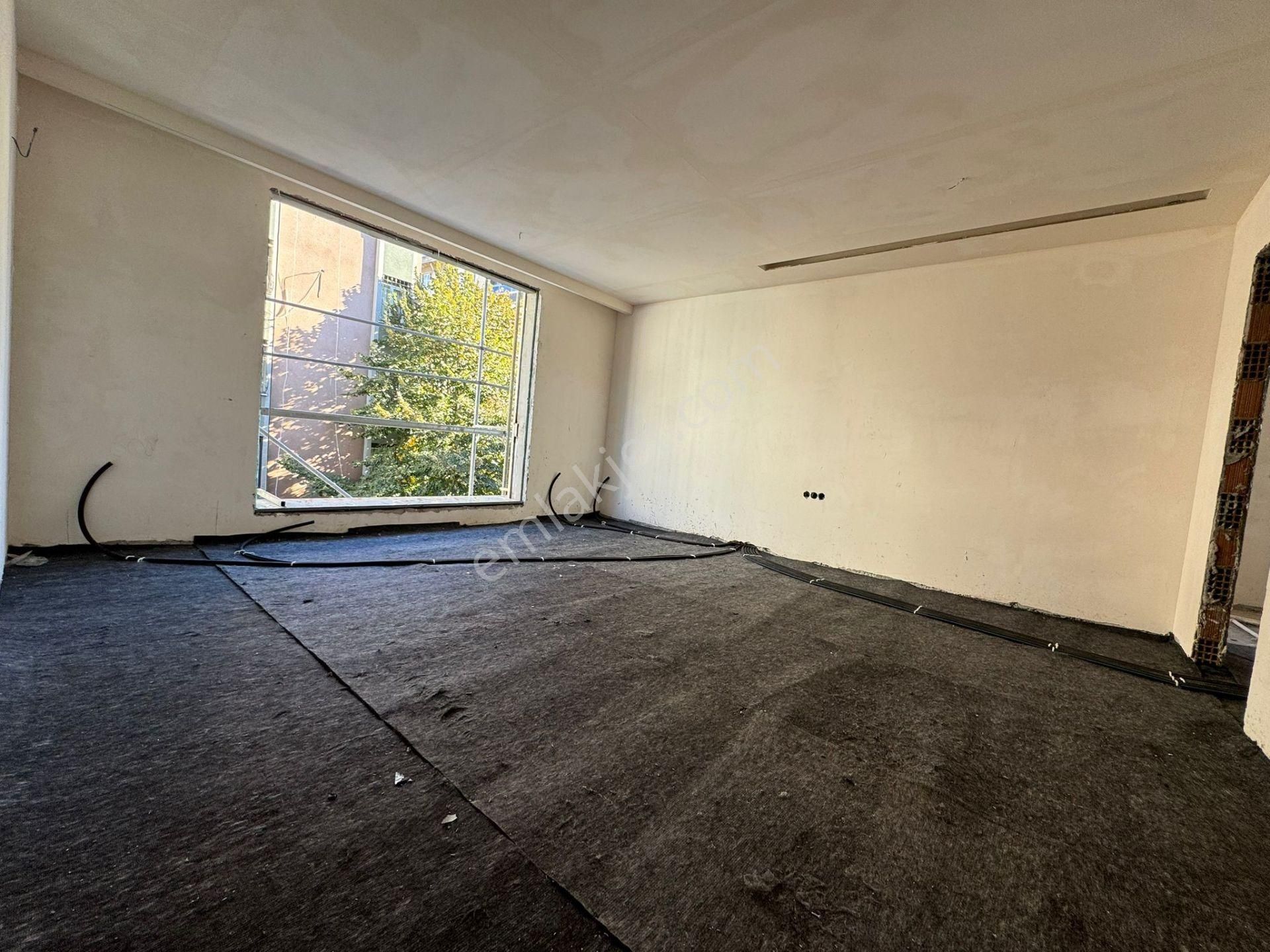 Esen Emlak'tan Zuhuratbaba Da, 3+1 Lüks Daire - Görsel 4