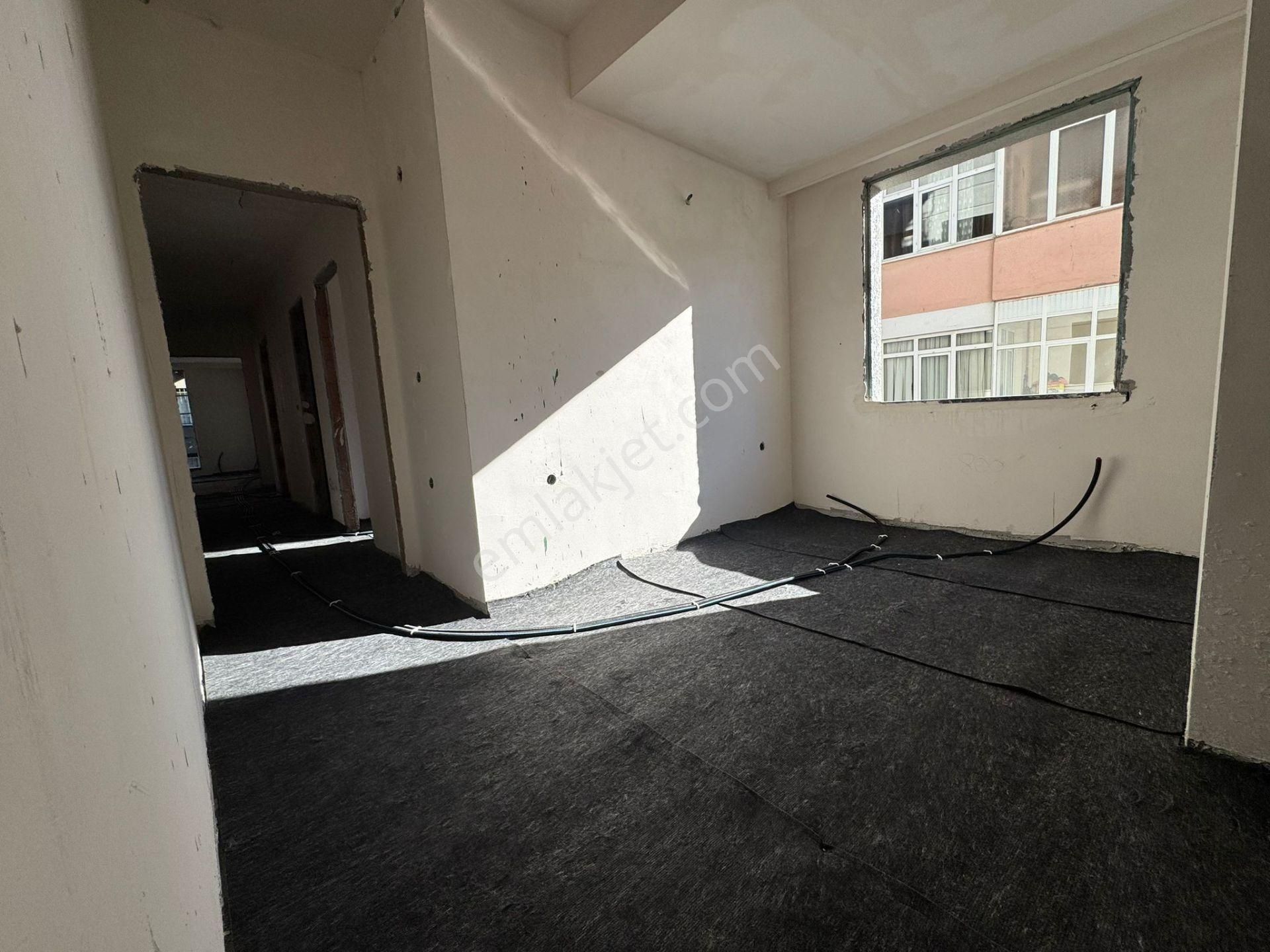 Esen Emlak'tan Zuhuratbaba Da, 3+1 Lüks Daire - Görsel 6