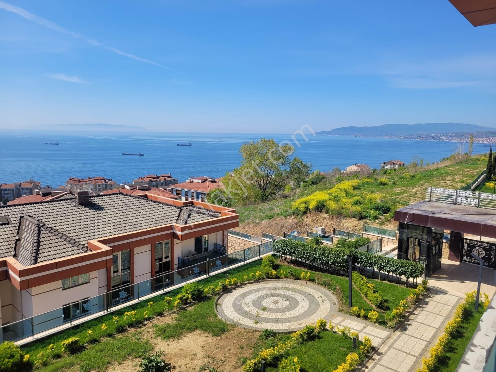 Delux'den Merkezi Konumda Panoramik Deniz Manzaralı Lux 4+1 - Görsel 11