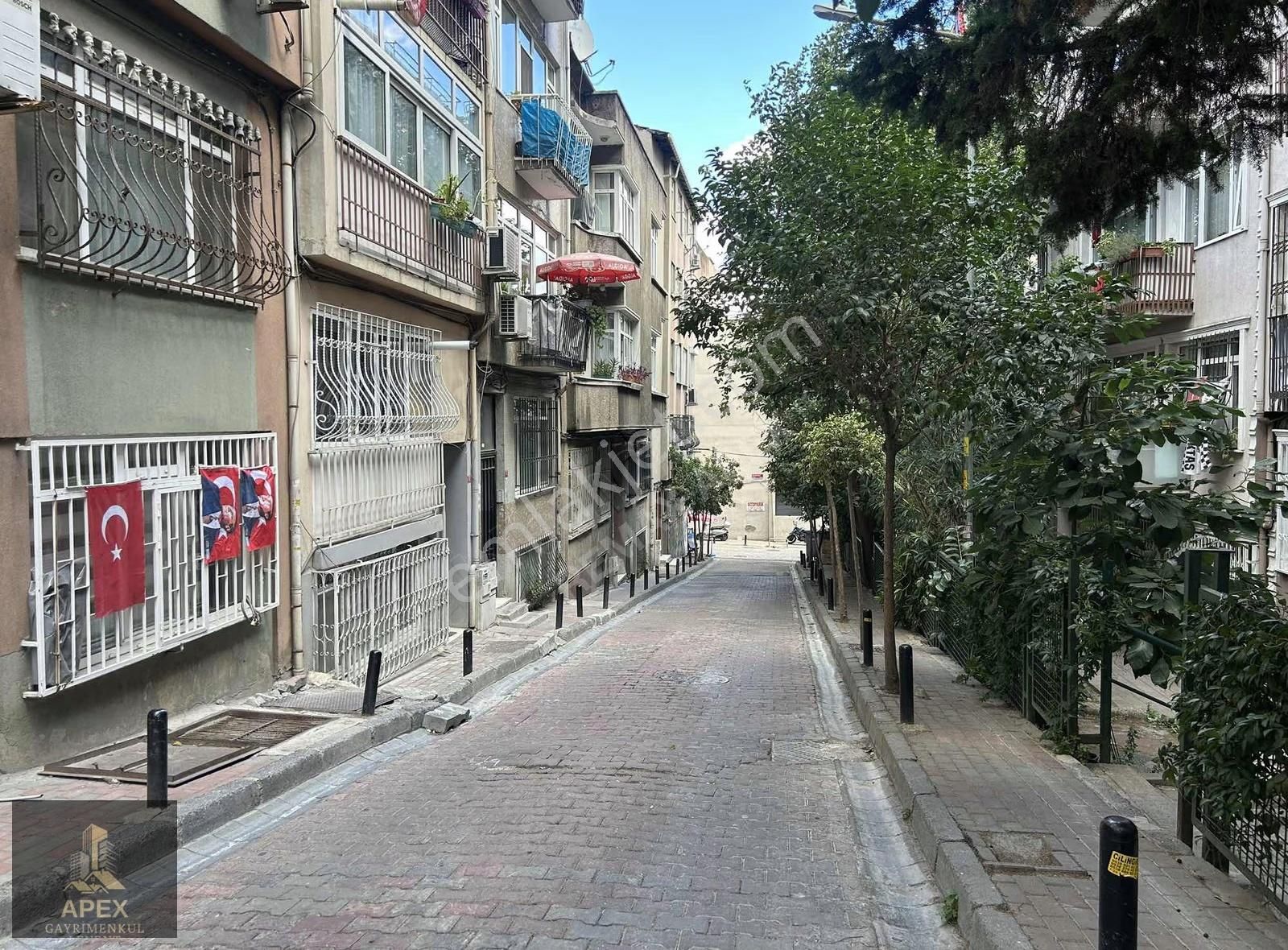 Beşiktaş'ta Denize Yürüme Mesafesinde 1+1 Sıfır Daire - Görsel 2