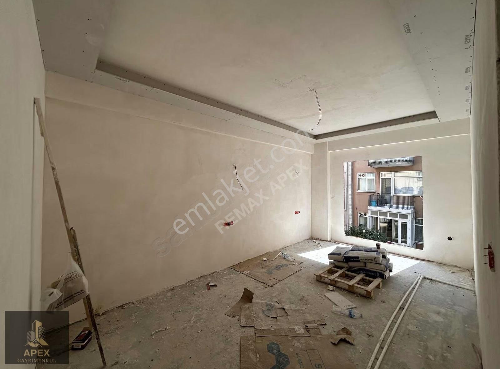 Beşiktaş'ta Denize Yürüme Mesafesinde 1+1 Sıfır Daire - Görsel 16