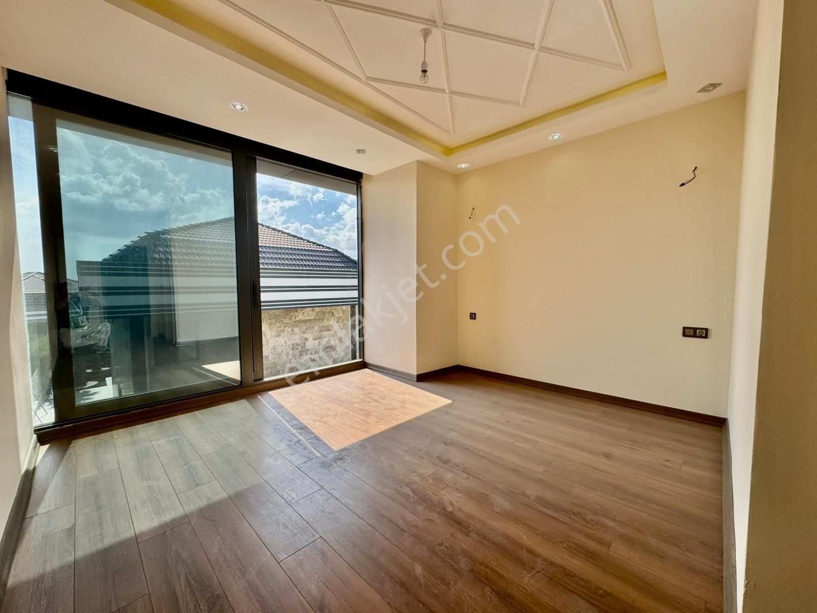 Pegaas'tan Satılık Deniz Manzaralı Müstakil Havuzlu 7+2 Villa - Görsel 14