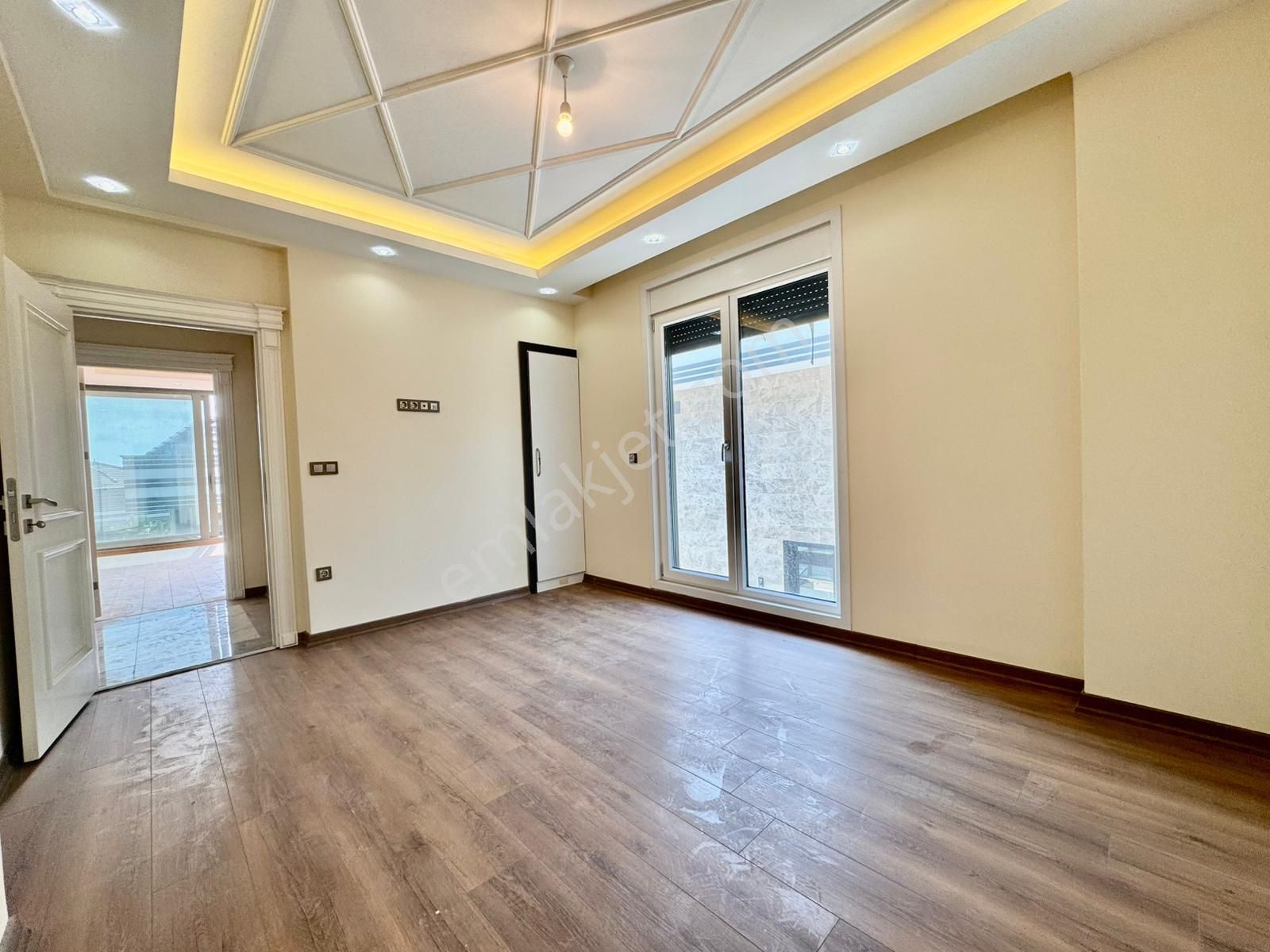 Pegaas'tan Satılık Deniz Manzaralı Müstakil Havuzlu 7+2 Villa - Görsel 20