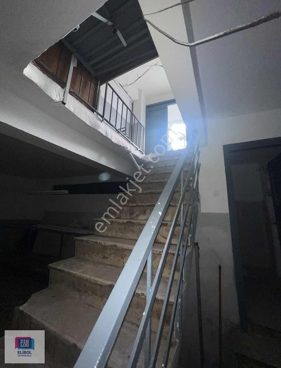 Kiralık 250m Tek Parça Dükkan - Görsel 13