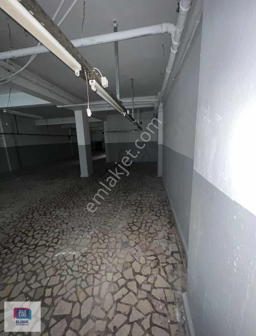 Kiralık 250m Tek Parça Dükkan - Görsel 5