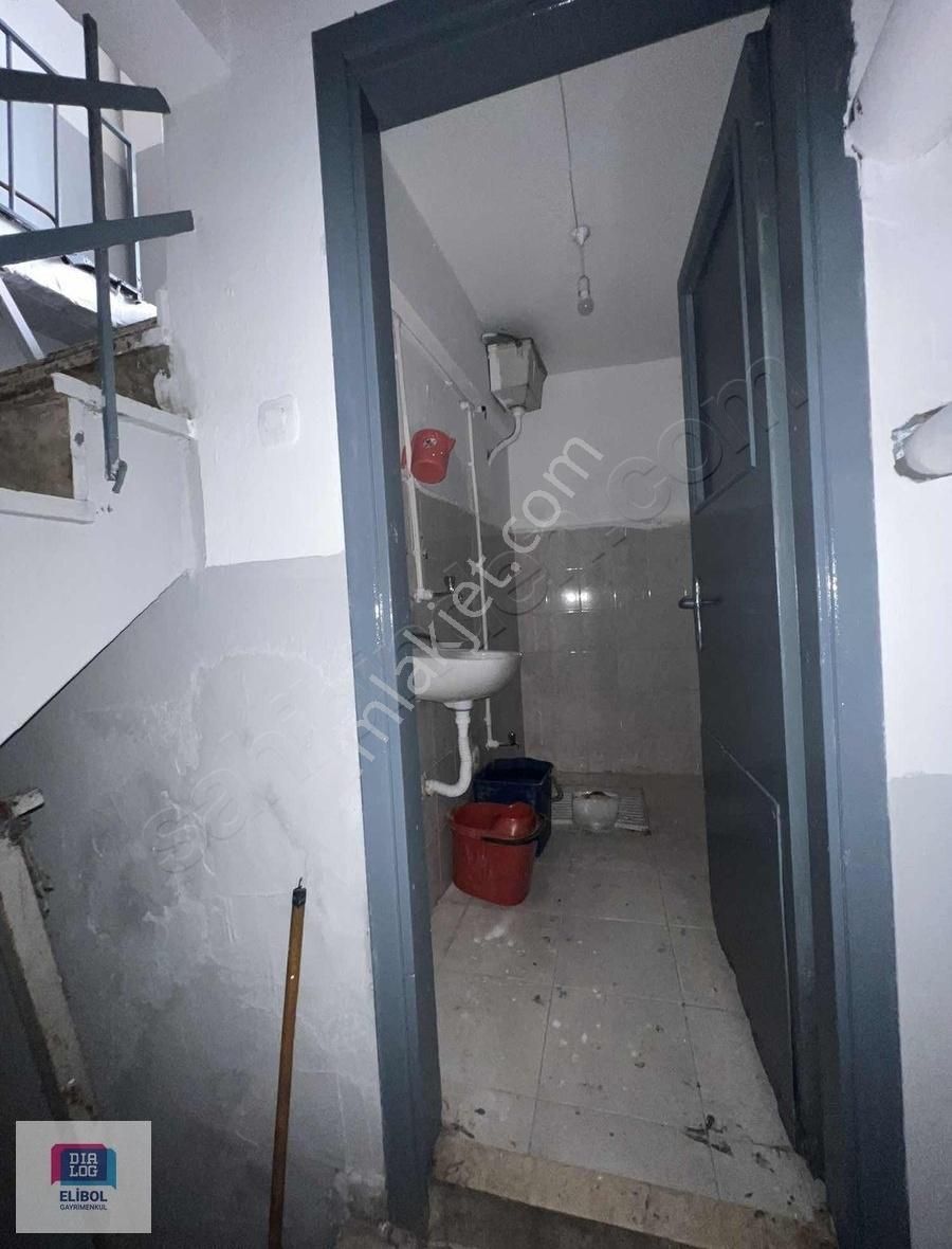 Kiralık 250m Tek Parça Dükkan - Görsel 6