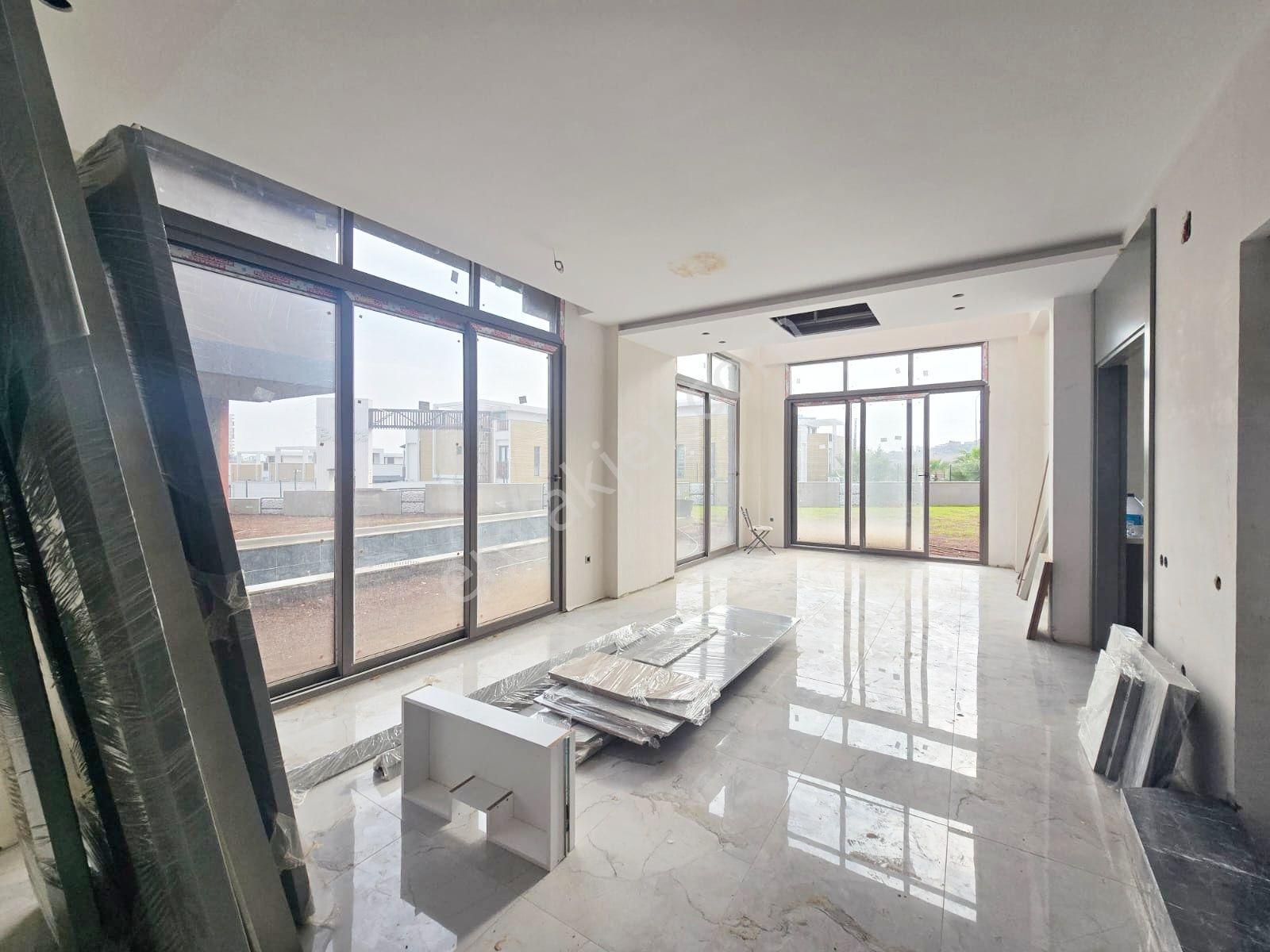 Kabasakal'da 530 M2 Arsalı Site İçi Bağımsız Bireysel Yüzme Havuzlu K. Mutfaklı Akıllı Ev Sistemli - Görsel 3