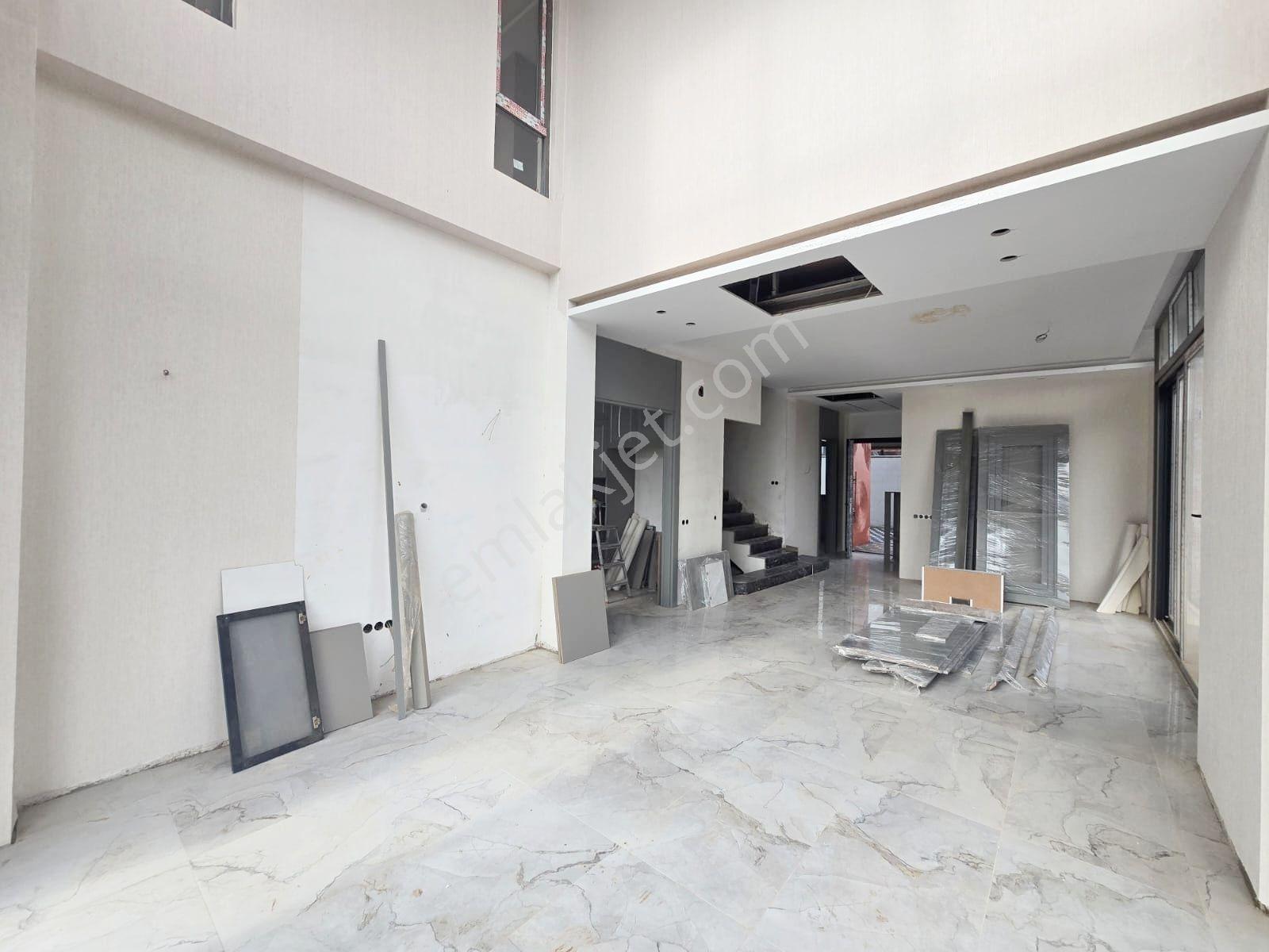 Kabasakal'da 530 M2 Arsalı Site İçi Bağımsız Bireysel Yüzme Havuzlu K. Mutfaklı Akıllı Ev Sistemli - Görsel 4