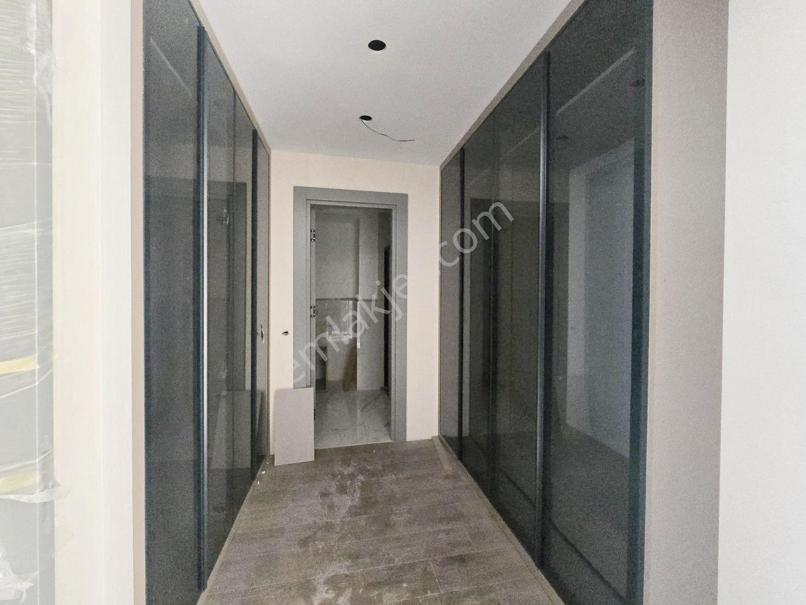 Kabasakal'da 530 M2 Arsalı Site İçi Bağımsız Bireysel Yüzme Havuzlu K. Mutfaklı Akıllı Ev Sistemli - Görsel 13