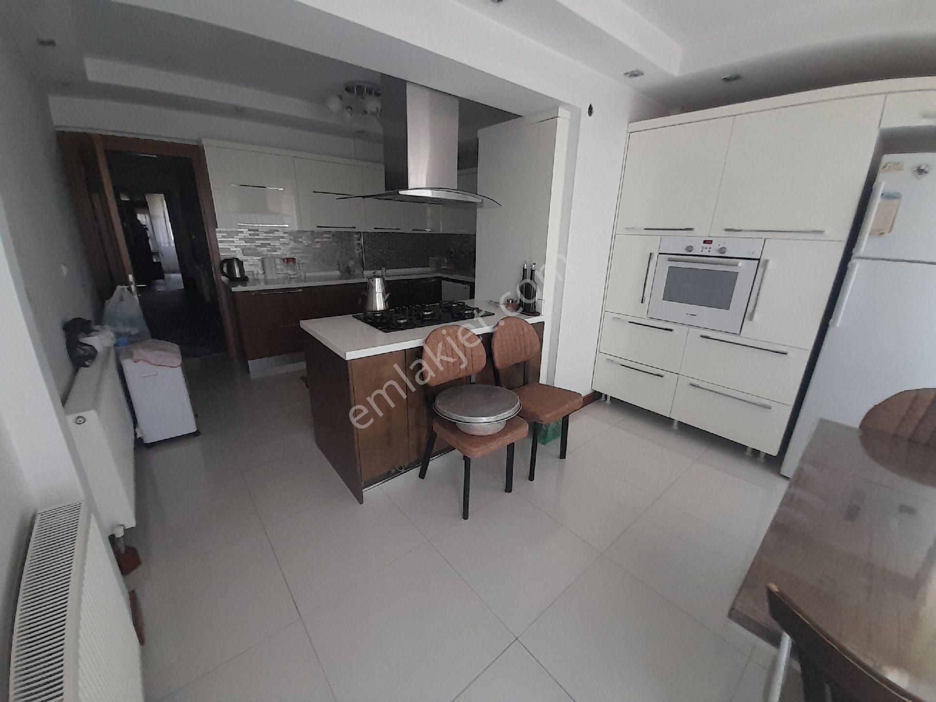 Nazilli Yeni Mah Zafer Bölgede Satılık Lüks Dubleks