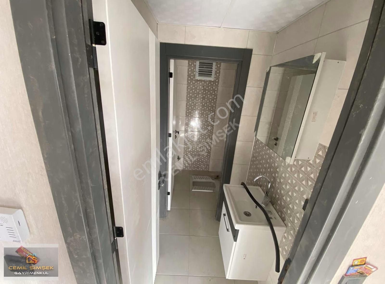 Cemil Şimşek'ten Küçük Kumköprüde Sıfır Satılık Arakat 3+1 - Görsel 6