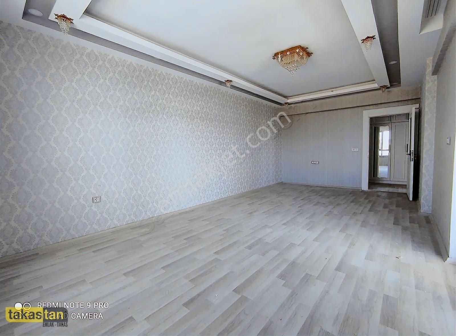 Alparslan 4+1 Antep Manzaralı Yerden Isıtma Katbahçesi Balkon - Görsel 21